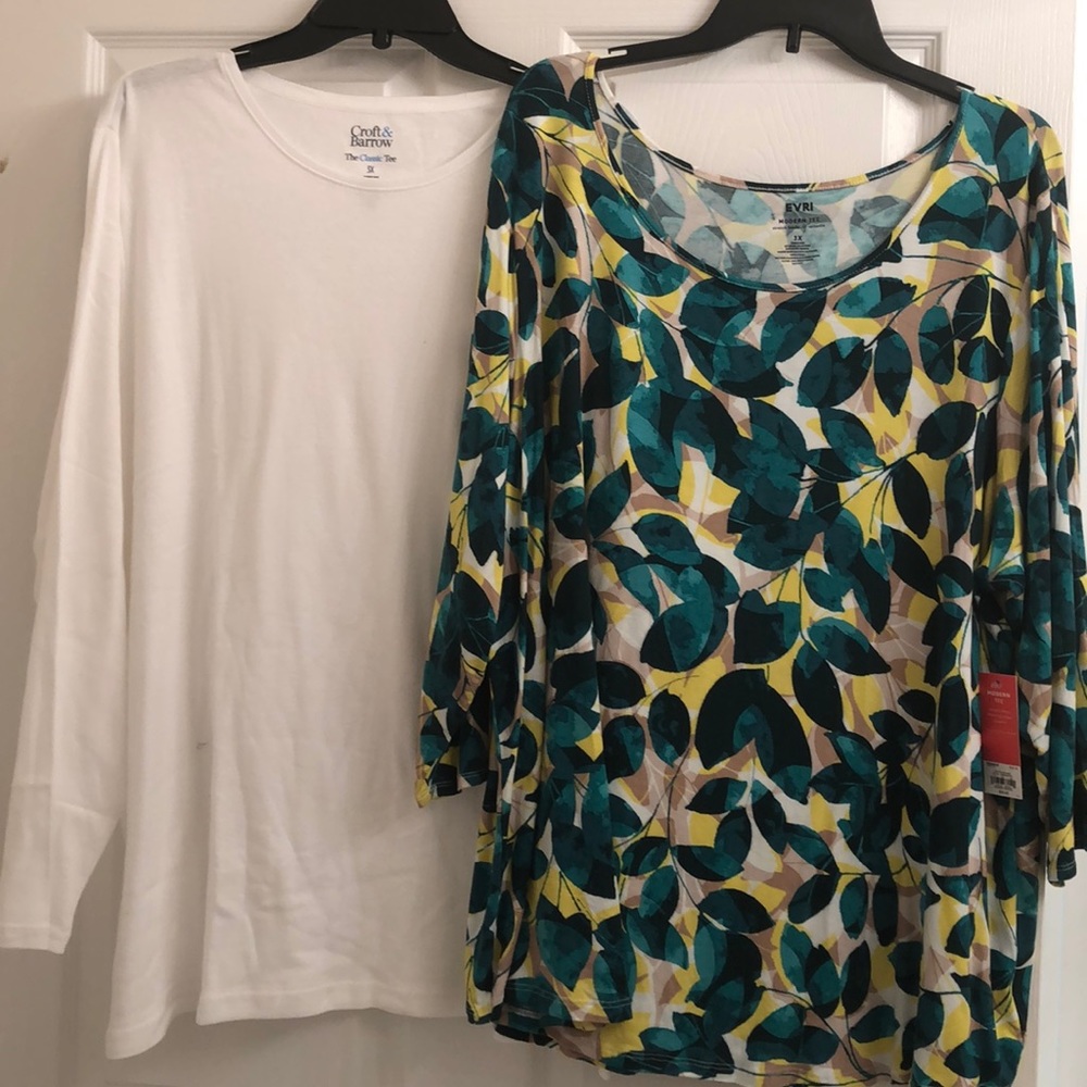 Plus size women’s tops